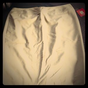 NWT SZ 16 Isaac Mizrahi Beige Pencil Skirt